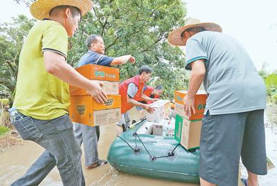 台风“山竹”逐渐减弱 各地各部门做好灾后救助