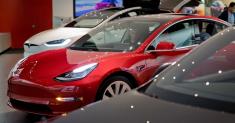 Tesla Model 3 Goes Upscale, and Base-Price Buyers Must Wait