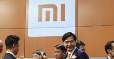 Xiaomi, a Chinese Technology Darling, Slumps After I.P.O.