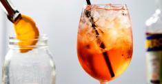 There’s a Reason You’re Drinking So Much Aperol Spritz