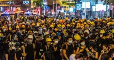 Hong Kong General Strike Disrupts Subways and Leads to Canceled Flights