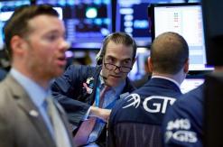 Stock futures point lower as trade worries linger