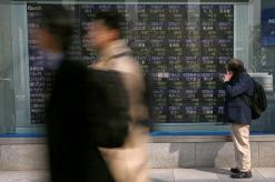 Asia stocks slip; weakness in China  outweighs NAFTA trade optimism