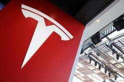 Tesla investor spoke with SEC about 'funding secured' tweet