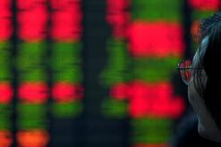 Asian shares rise as investors reassess trade war impact