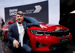 BMW would up Dutch production in hard Brexit scenario: CEO
