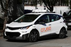 Honda buys stake in GM Cruise self-driving unit, to invest $2 billion