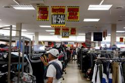 Empty shelves, poor customer service speed Sears' demise