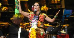 Lila Downs en el Teatro Colón: la cantante mexicana brilló y estuvo a la altura del imponente marco