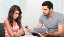 1 In 5 Hiding Financial Account From Partner