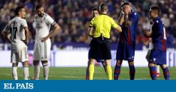 El Barcelona defiende que “el fútbol mejora con el VAR”