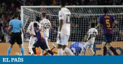 Coutinho marca el tercero para el Barcelona, que hunde al United con goles de bandera