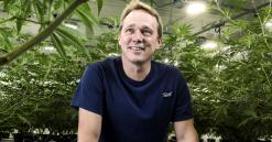Canadian weed giant Canopy Growth strikes $3.4 billion deal to buy Acreage after US legalization