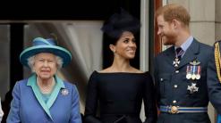 Queen prepares for royal family summit over Harry and Meghan