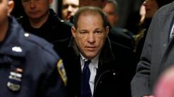Lawyer says 'loving' emails' are key to Weinstein defense