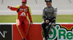 Virtual racing puts NASCAR, IndyCar ahead in sports shutdown