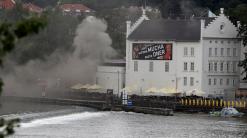 Fire hits Museum Kampa in Prague, smoke reaches exhibitions