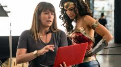 'Wonder Woman 1984' hopes to lasso a little holiday joy