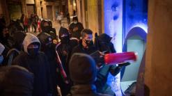 Angry youths rattle Spain in support of jailed rap artist