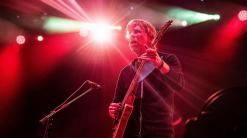 Phish guitarist to found substance abuse treatment center