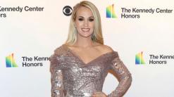 Carrie Underwood's faith shines through on church hymns