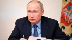 UK journalist sued by Russian billionaires over Putin book
