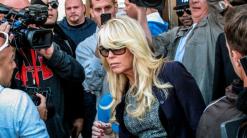 Lindsay Lohan's mom Dina pleads guilty to drunken driving