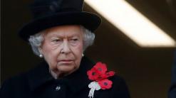 Queen sprains back, won't attend Remembrance Sunday event