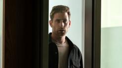 Oliver Jackson-Cohen charms, mystifies in thriller 'Surface'