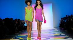 Sergio Hudson delivers colorful ‘90s celebration at NYFW
