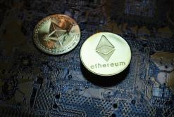 Ethereum Price Underperforms and Turns At Risk of Downside Break