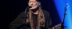Willie Nelson honored with Texas educational endowment
