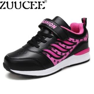 ZUUCEE Gadis Kasual Sepatu Olahraga Menjalankan Sepatu Sepatu Anak-anak (hitam)-Intl