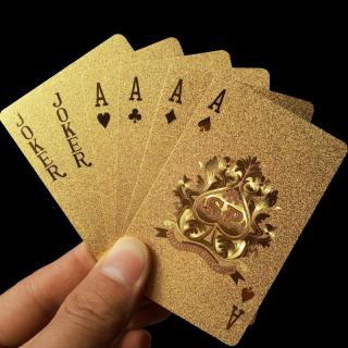 Jogando Cartas Baralho de ouro folha de ouro conjunto de poker Magia cartão 24 k Ouro folha De Plástico Cartões de poker À Prova D' Água Durável magic81150