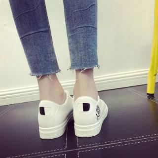 Spring New Literary Female Students Basic Sports and Leisure Flat Shoes