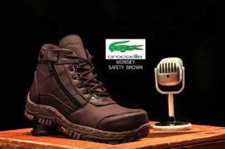  sepatu boots safety gunung hikking tracking crocodile morisey brown sepatu pria   