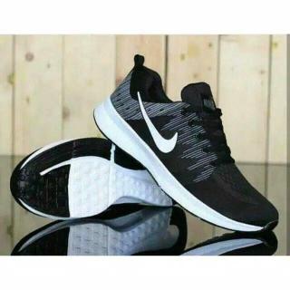 LKMS Sepatu sneaker Pria dan Wanita uk 36-43 keren murah