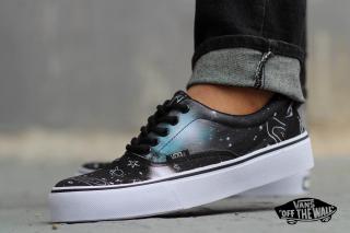 Promo Sepatu Vans  Off the Wall Starwars Sneakers Planet Pria 