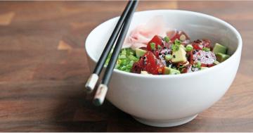 Get In on the Latest Dining Trend With This Easy Tuna Poke Bowl