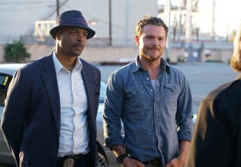 Damon Wayans Says Physically Abusive Lethal Weapon Costar "Relished in Making Women Cry"