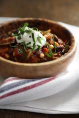 Slow-Cook Your Way to Vegetarian Chili
