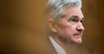 ‘Economy Is Strong,’ Fed Chairman Says, Arguing for a Policy of Risk Management