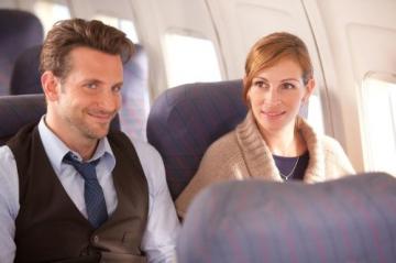 Here’s How Many People Actually Fall in Love on an Airplane