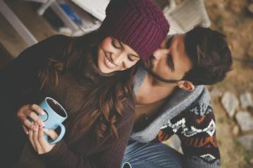 17 Reasons Why Fall Is the Best Time to Start a New Relationship