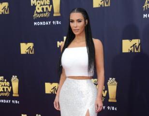 Here’s Why Everyone Is Making Fun of Kim Kardashian’s Purse