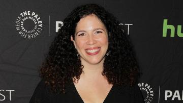 Firefly Lane: Netflix Orders Maggie Friedman’s Drama Series Adaptation