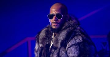 R. Kelly Has Been Indicted and Charged With Aggravated Criminal Sexual Abuse