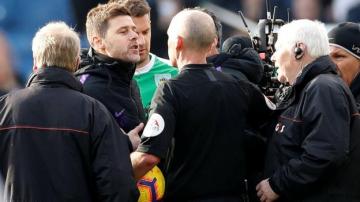 Mauricio Pochettino: Tottenham boss might apologise to referee Mike Dean