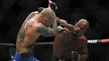 UFC 235: Jon Jones beats Anthony Smith to retain light-heavyweight title