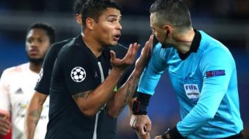 Man Utd: Neymar of Paris St-Germain criticises penalty decision